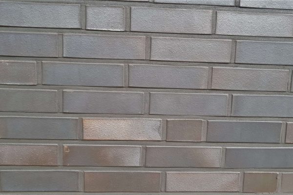 Klinker wurde nach gereinigt und ist nun sauber.